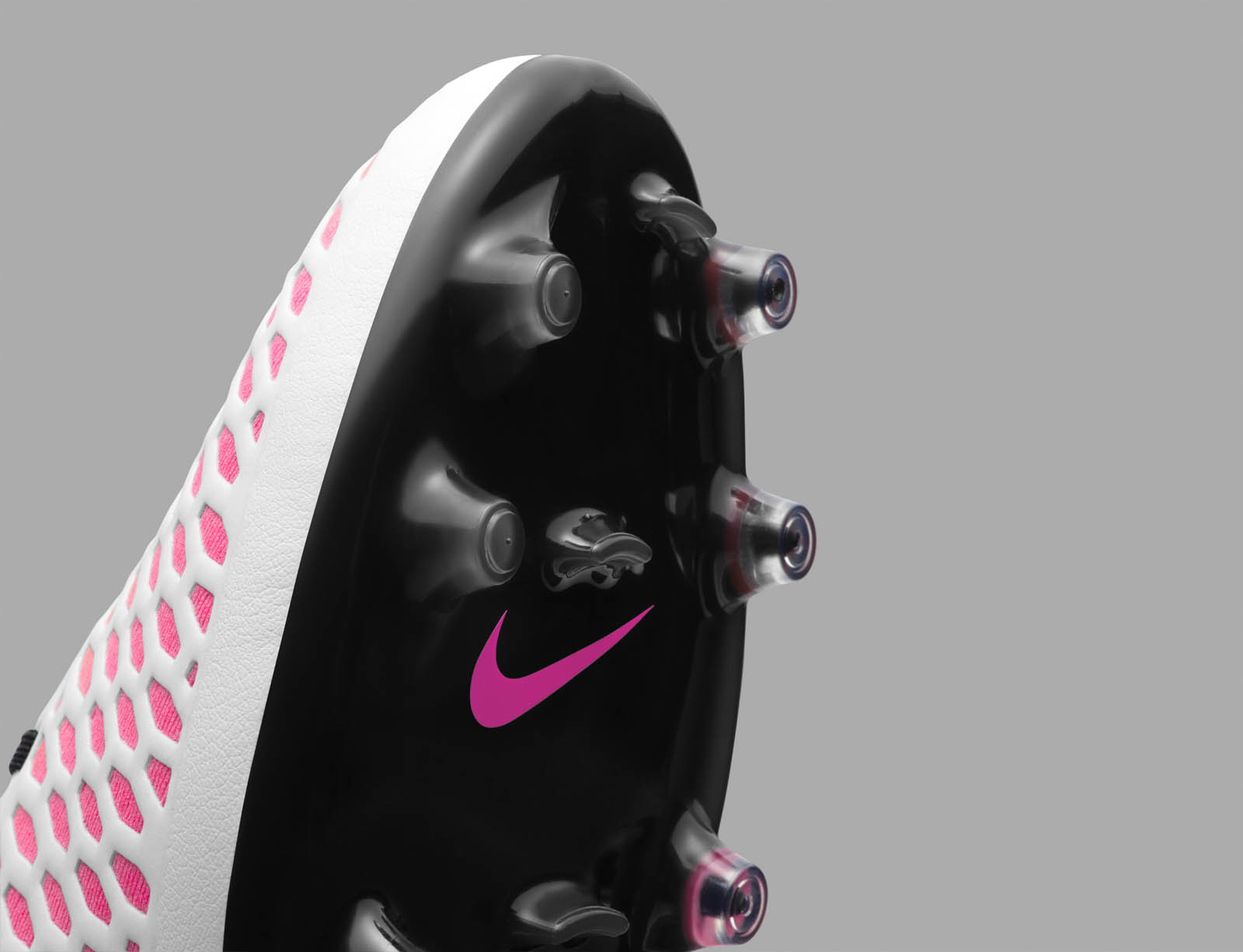 Nike magista opus radiant top reveal